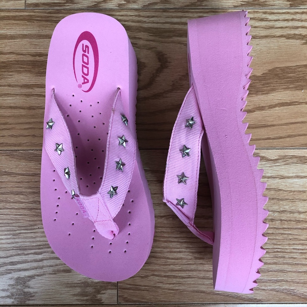 SODA Power Pink Star Studded Flip Flop Sandals - Picture 2 of 7